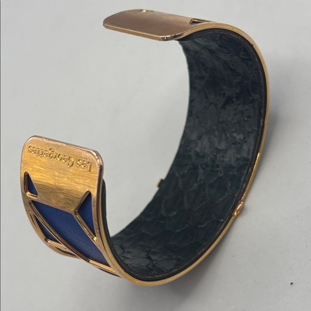 Les Georgettes Solaire gold-finish cuff bracelet Capri blue leather insert Euro - Picture 4 of 8